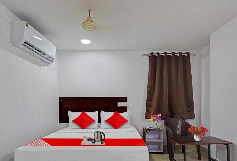 اتاق استاندارد, O Sai Krishna Residency