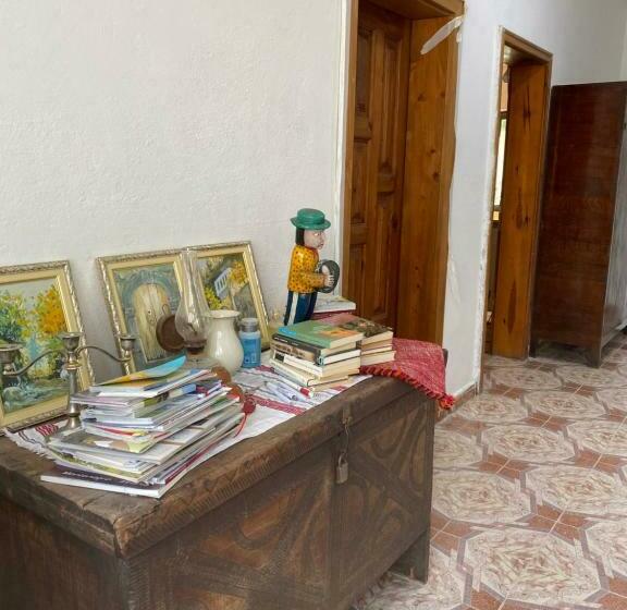اتاق استاندارد سه نفره, Rupa Guest House Camping Shkoder