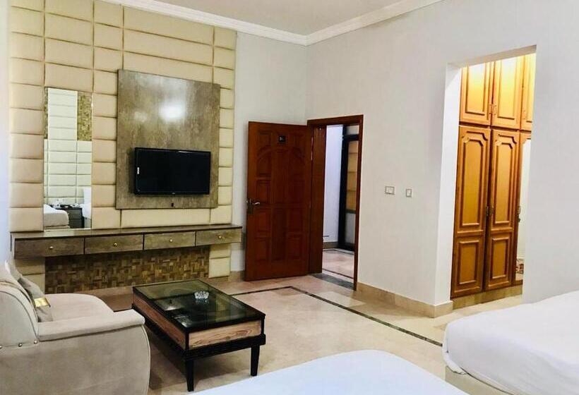 اتاق لوکس, Hayat Grand Guest House