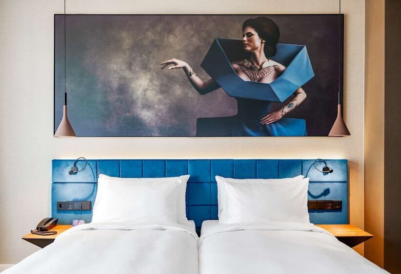 اتاق استاندارد با بالکن, Radisson Blu Aurum Hotel, Brasov