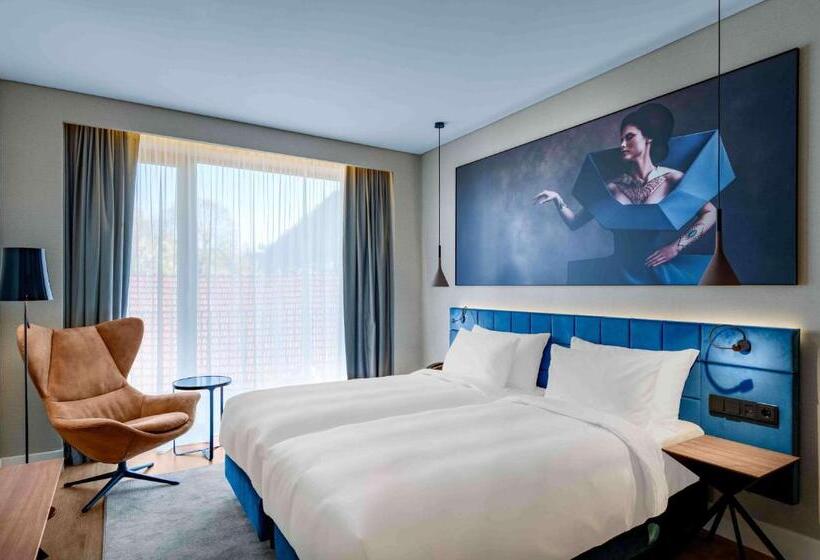 اتاق استاندارد با بالکن, Radisson Blu Aurum Hotel, Brasov
