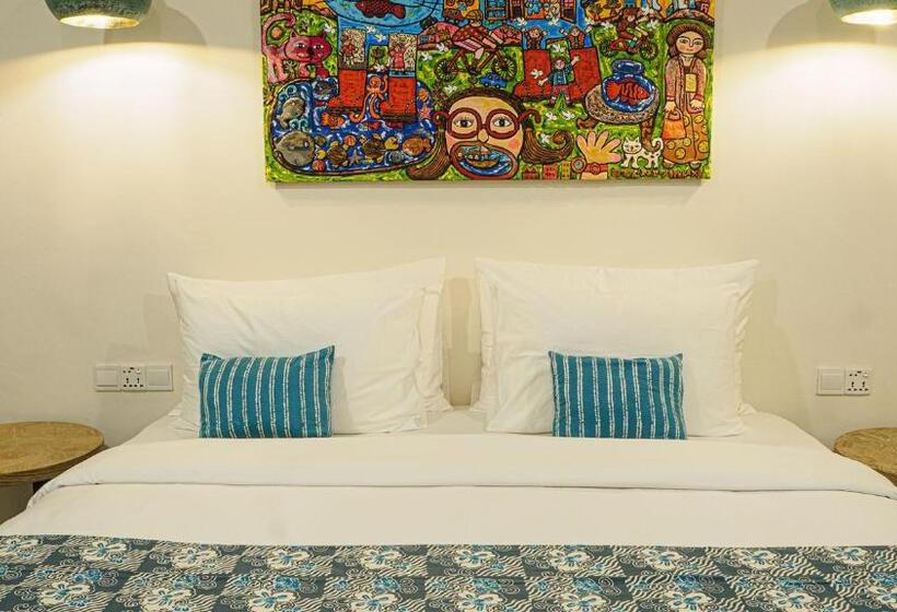اتاق لوکس با چشم‌انداز دریا, Roka Resort