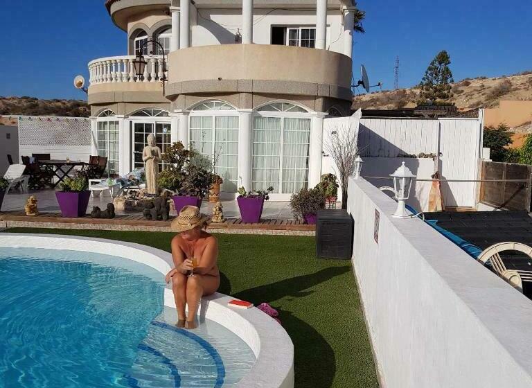 آپارتمان 1 خوابه با چشم‌انداز استخر, Bhh Naturist Resort With 4 Independent Apartments