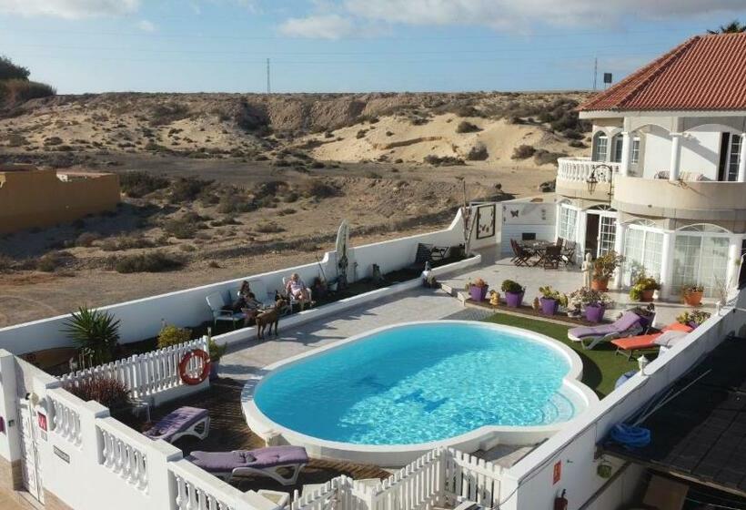 آپارتمان 1 خوابه با چشم‌انداز استخر, Bhh Naturist Resort With 4 Independent Apartments