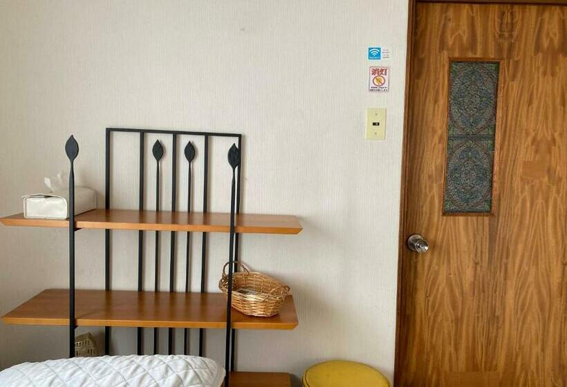 اتاق استاندارد یک تخته با سرویس بهداشتی مشترک, Casa Del Girasolカサデルヒラソル