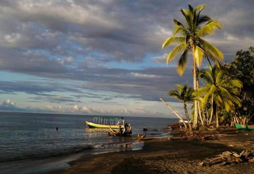 ویلای 3 خوابه, Villas Y Glampings Mya  Puerto Viejo, Limon, Cr