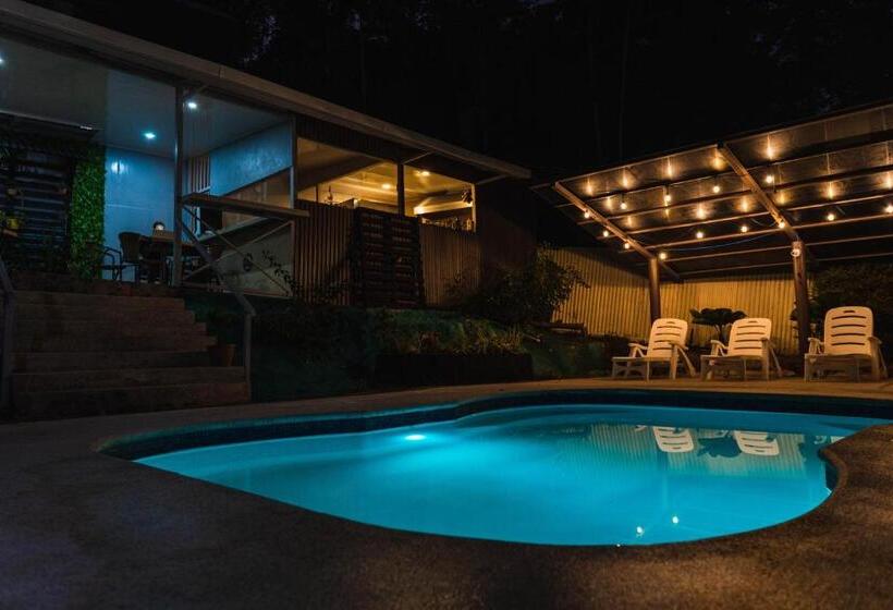 چادر با خدمات رفاهی استاندارد, Villas Y Glampings Mya  Puerto Viejo, Limon, Cr