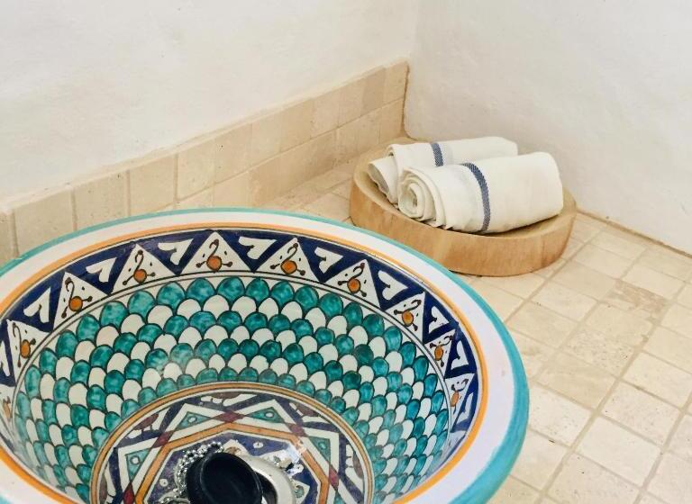 اتاق لوکس, Mill.space