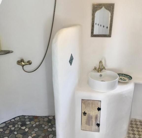 اتاق استاندارد, Mill.space