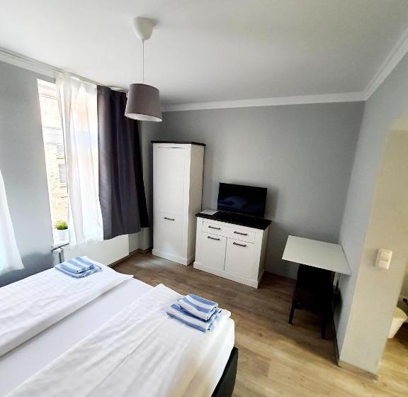 Standard Room, Pension Apostel