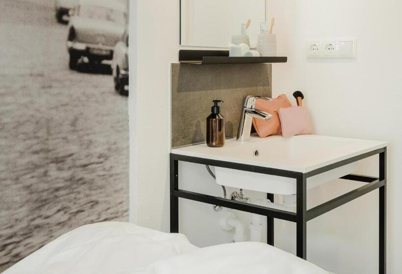 اتاق استاندارد یک تخته با سرویس بهداشتی مشترک, Pyjama Park St Pauli Hotel Und Hostel