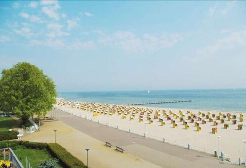 اتاق استاندارد با چشم‌انداز دریا, Strandschlosschen