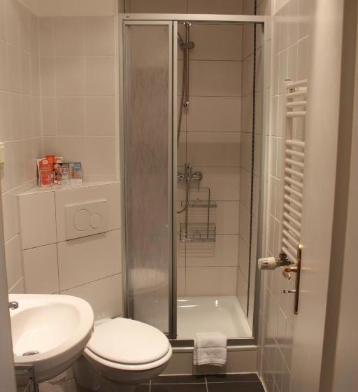 اتاق استاندارد یک نفره با چشم‌انداز دریا, Kur  Und Ferienhotel Sanddorn