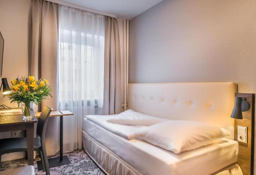 Standard Single Room, Signature  Astoria Hamburg