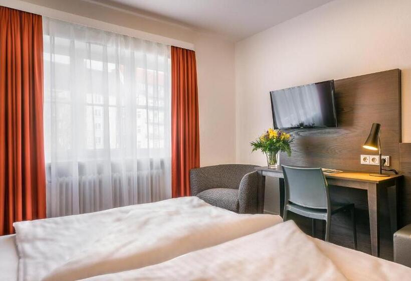 Quarto standard, Signature  Astoria Hamburg