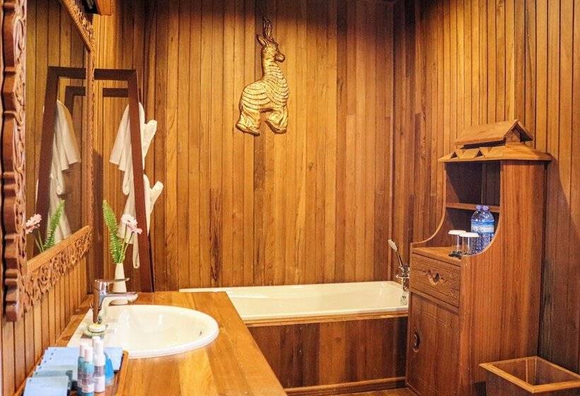 اتاق لوکس, Kma Inle