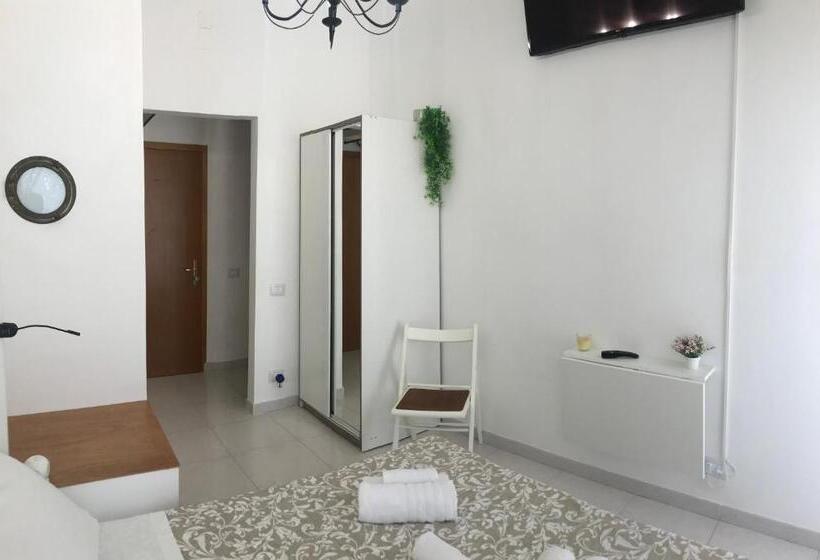 اتاق استاندارد, Vecchia Paradiso   A Un Passo Dal Mare