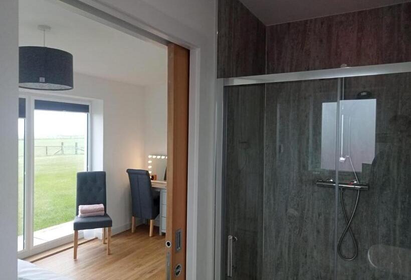 اتاق استاندارد با چشم‌انداز دریا, Flotnar Hús   Ensuite Rooms