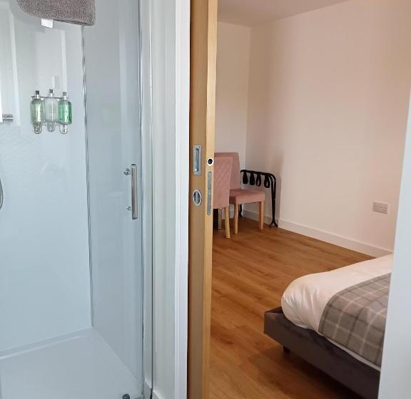 اتاق استاندارد, Flotnar Hús   Ensuite Rooms