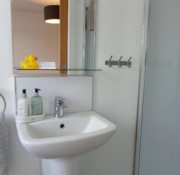 اتاق استاندارد, Flotnar Hús   Ensuite Rooms