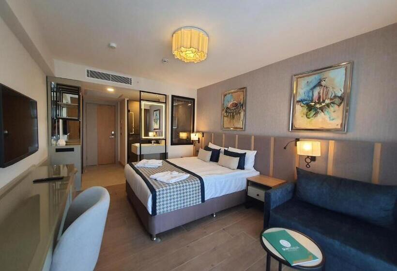 اتاق لوکس, Sunthalia Hotels & Resorts Ultra All Inclusive Adults Only Party
