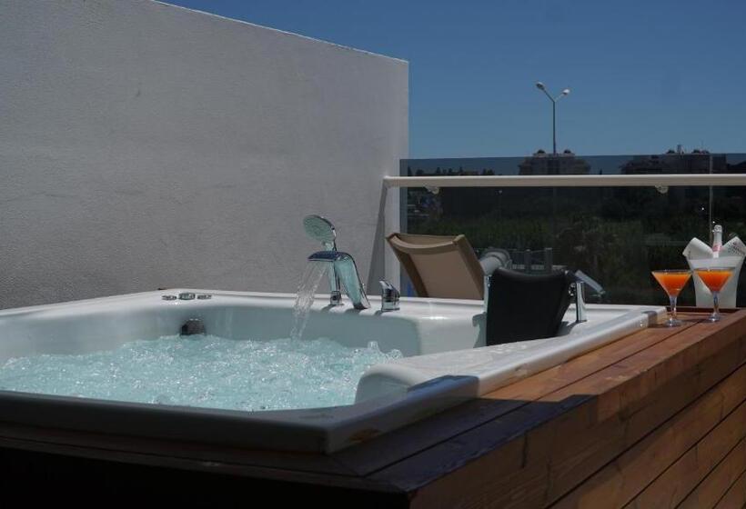 اتاق استاندارد با تخت بزرگ, Sunthalia Hotels & Resorts Ultra All Inclusive Adults Only Party