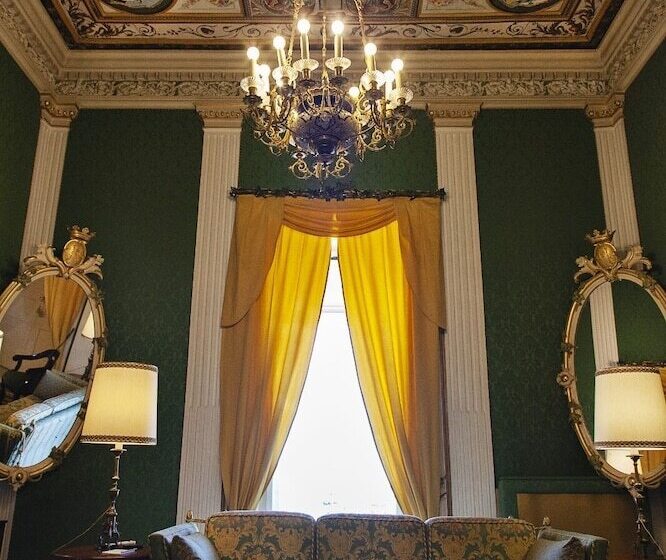 اتاق رویال, Palazzo Cherubini   Wellness E Spa