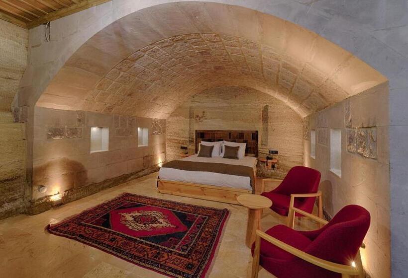 سوییت, Concept Cave Suites