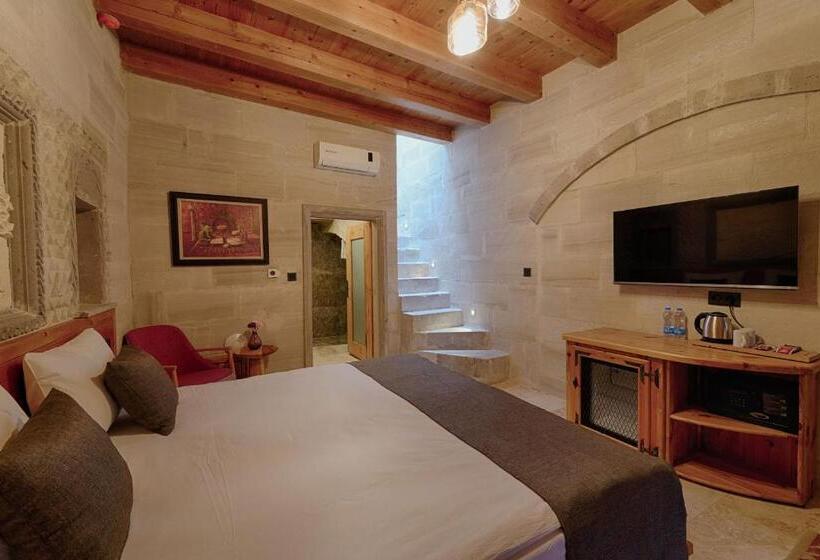 Suite with Terrace, Concept Cave Suites