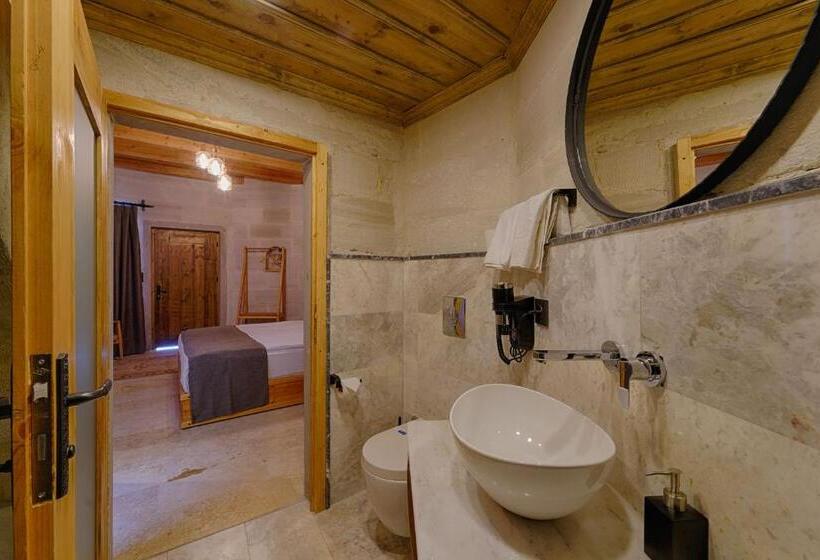 Suite with Terrace, Concept Cave Suites