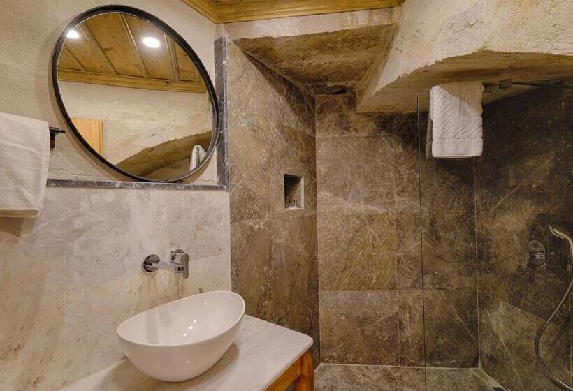 Suite with Terrace, Concept Cave Suites