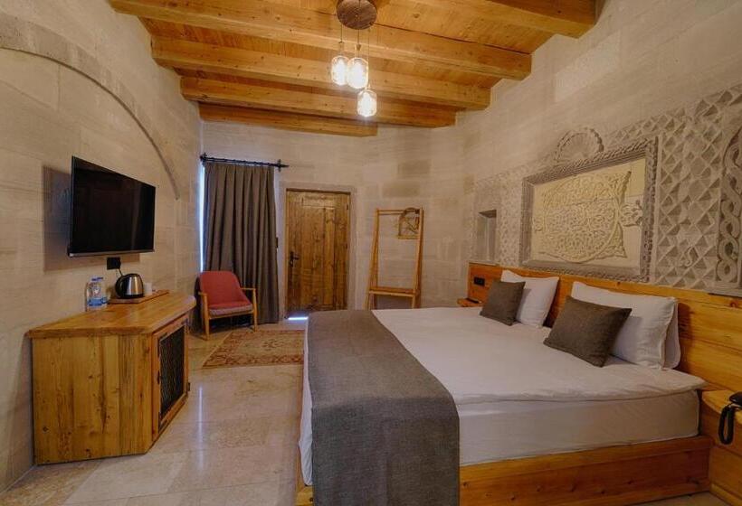 Suite with Terrace, Concept Cave Suites