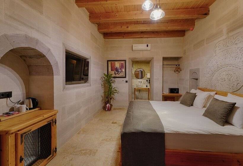 اتاق لوکس, Concept Cave Suites