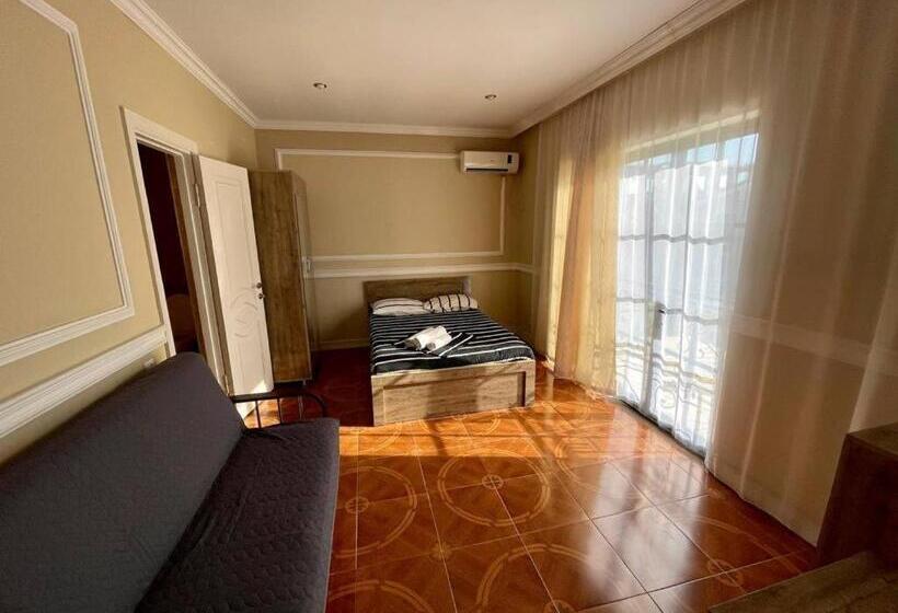 اتاق استاندارد سه نفره, Del Mar