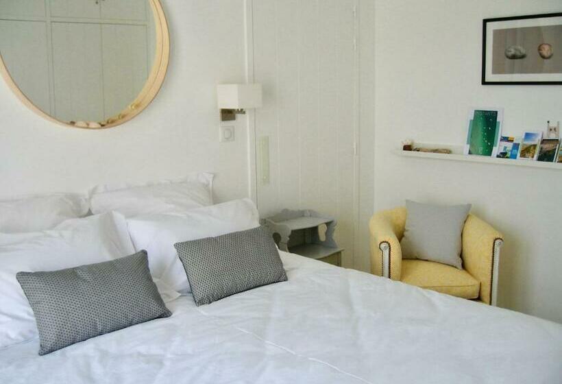 اتاق استاندارد با تراس, Le Clos Des Fantaisies