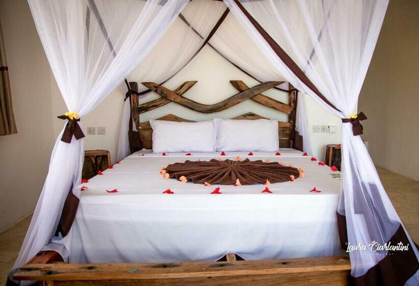 اتاق استاندارد با تخت بزرگ, Uroa Zanzibar Vera Beach Hotel By Moonshine