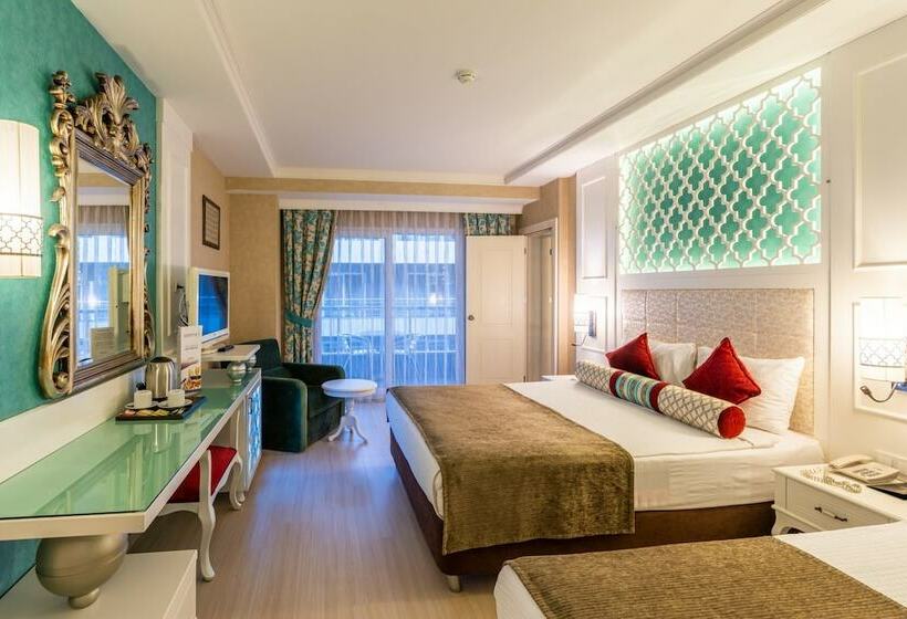 اتاق استاندارد سه نفره, Adenya Hotel & Resort