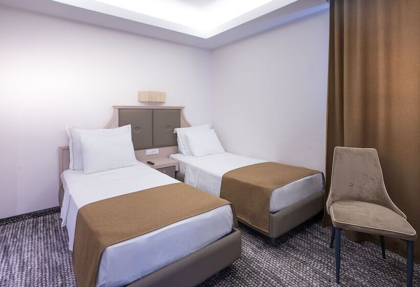 家庭套房, Cronwell Platamon Resort