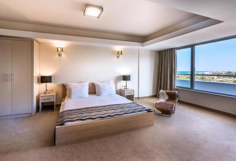 总统套房, Cronwell Platamon Resort