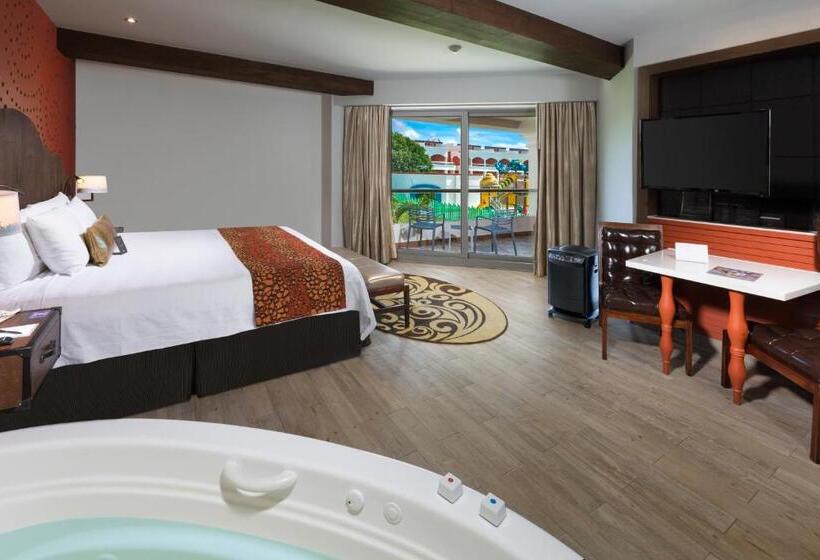 Deluxe Room King Size Bed, Hard Rock  Riviera Maya  Hacienda All Inclusive