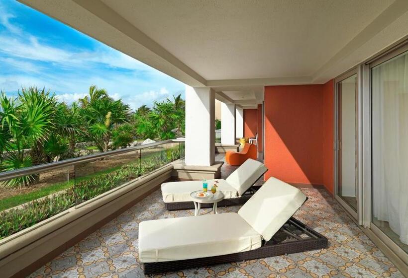 Suite, Hard Rock  Riviera Maya  Hacienda All Inclusive