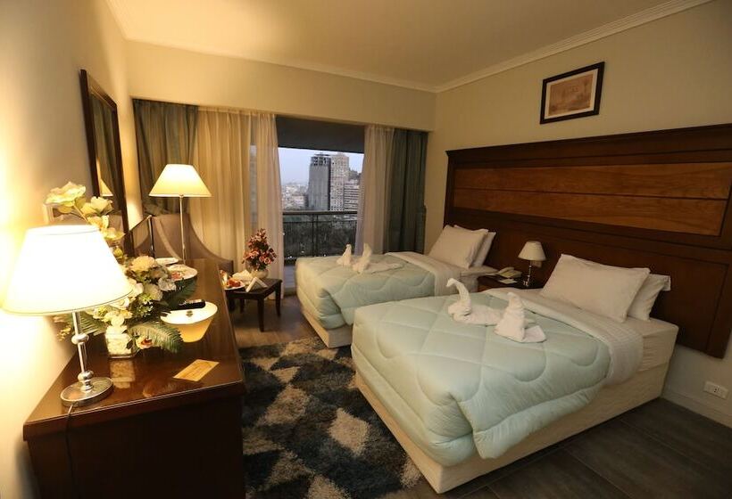 اتاق استاندارد با چشم‌انداز رودخانه, Horizon Shahrazad