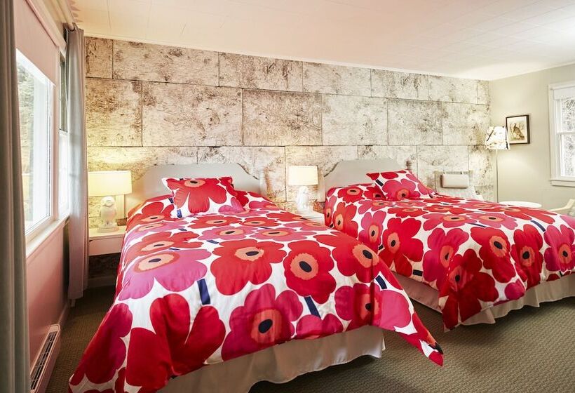 Habitación Estándar 2 Camas Matrimonio, The Little Lion