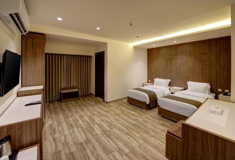 اتاق اکونومی, Luciana Hotel By Bratus