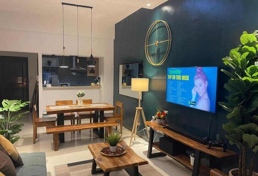 带1个卧室的公寓, Luxurious & Spacious Suite At The Heart Of Manila