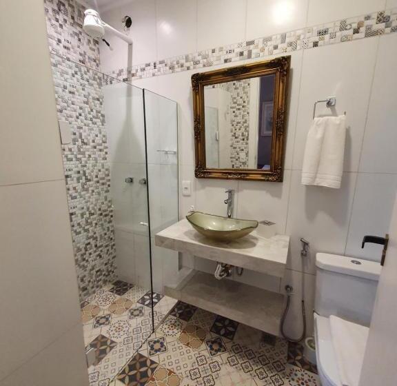 سوییت لوکس, Casa Villa Constanza