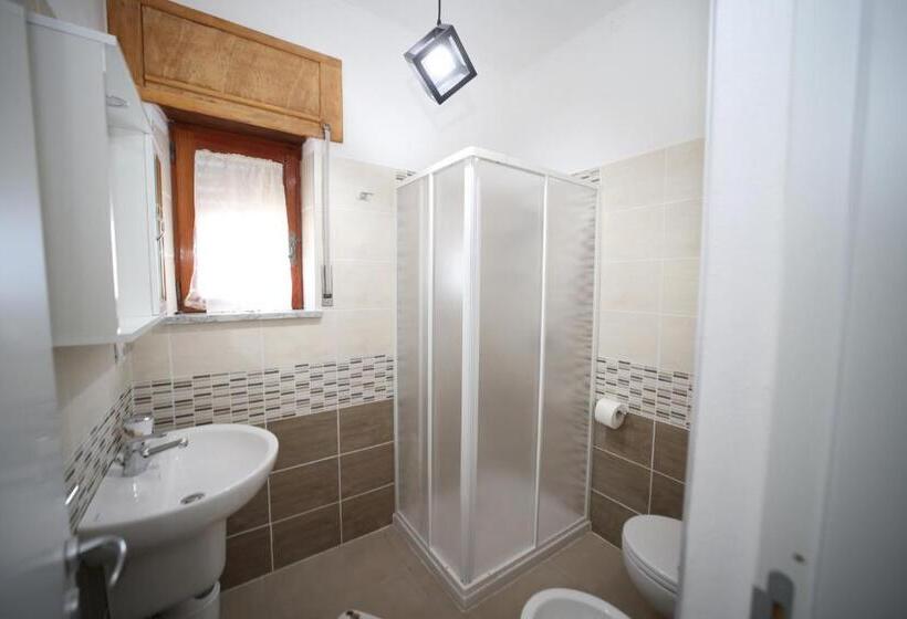 اتاق استاندارد با تخت بزرگ, B&b Vannefora