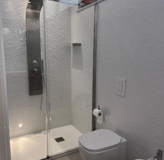 اتاق سوپریور چهار تخته, B&b Le Magnolie