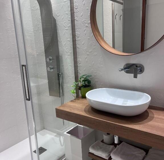 اتاق استاندارد سه نفره, B&b Le Magnolie