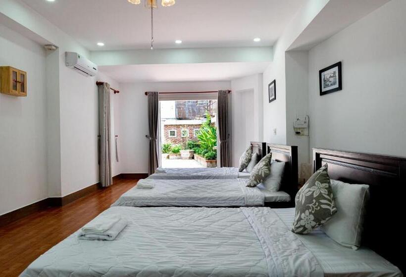ویلای 1 خوابه با چشم‌انداز باغ, Golden Star Villa Hue